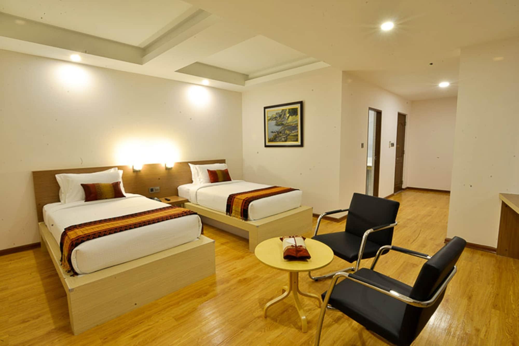 Serene Valley Hotel Yangon Bagian luar foto